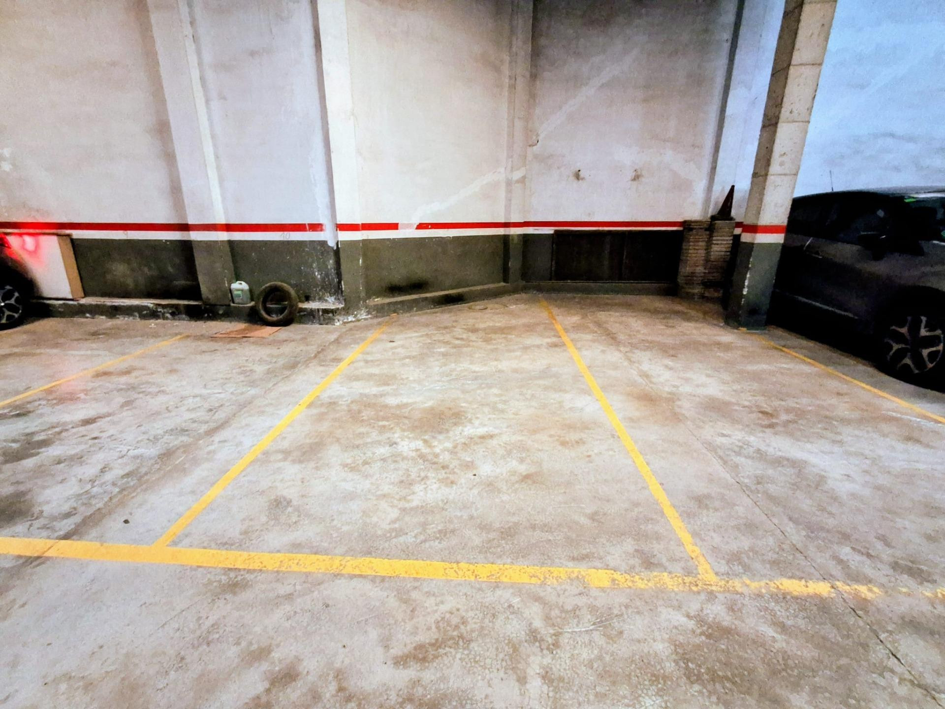 Plaza de parking en Set Camins – Igualada - foto 2