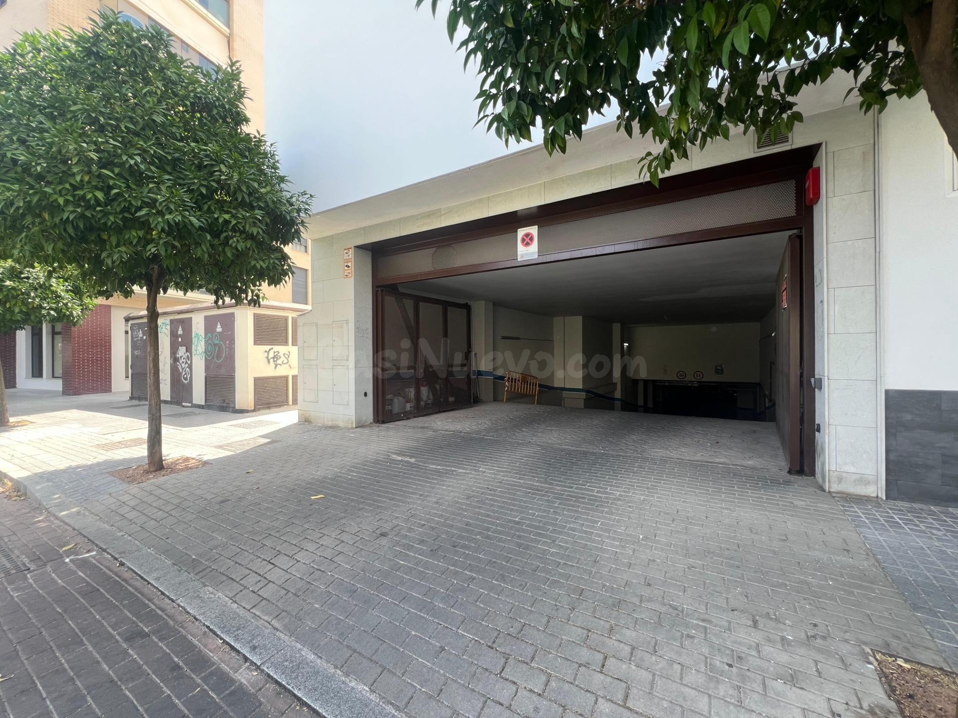 ¡Oportunidad! Amplia plaza de garaje en zona Quirón, Córdoba - foto 5