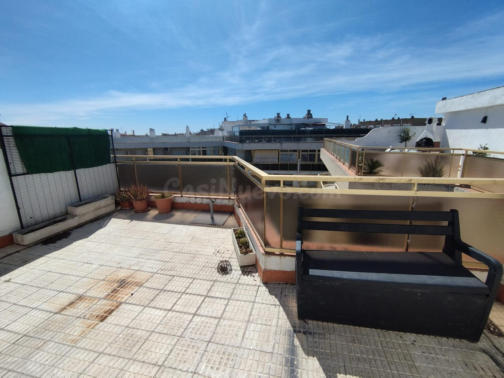 Encantador Ático Dúplex en el Centro de Salou con Terraza pr - foto 3