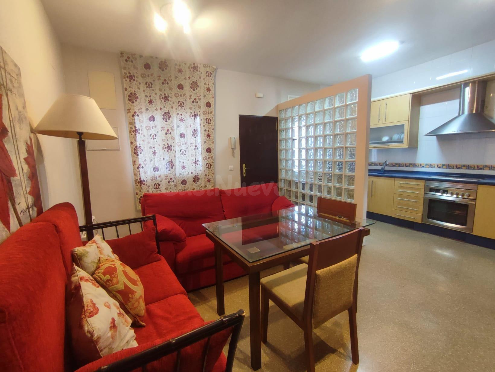 ESTUPENDA VIVIENDA JUNTO A LA AV. BARCELONA, DOS DORMITORIOS CON BALCONADA!!!!