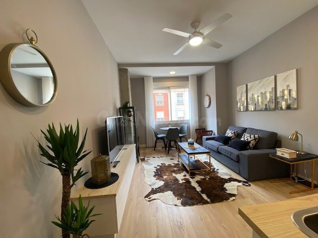ALQUILER DE APARTAMENTO EN EL CENTRO, EN GRAN VÍA - foto 2
