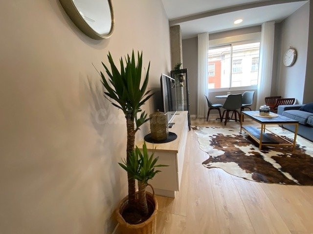 ALQUILER DE APARTAMENTO EN EL CENTRO, EN GRAN VÍA - foto 4