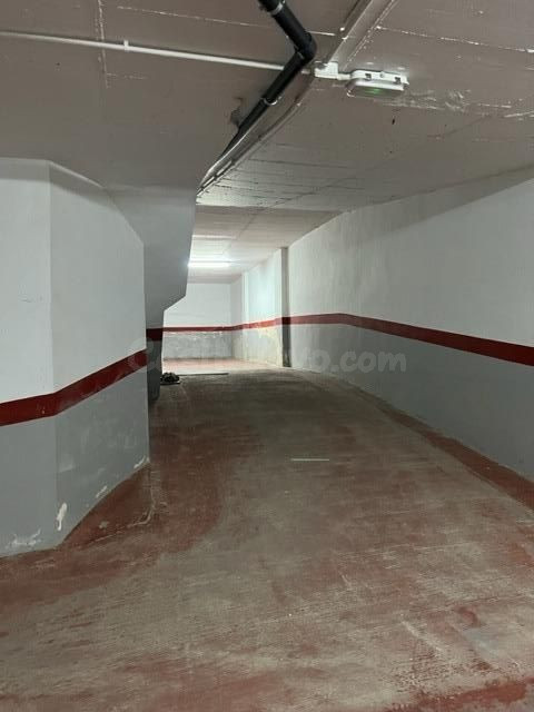 VENTA DE PLAZA DE GARAJE PARA MOTO, EN RONDA SUR - foto 5