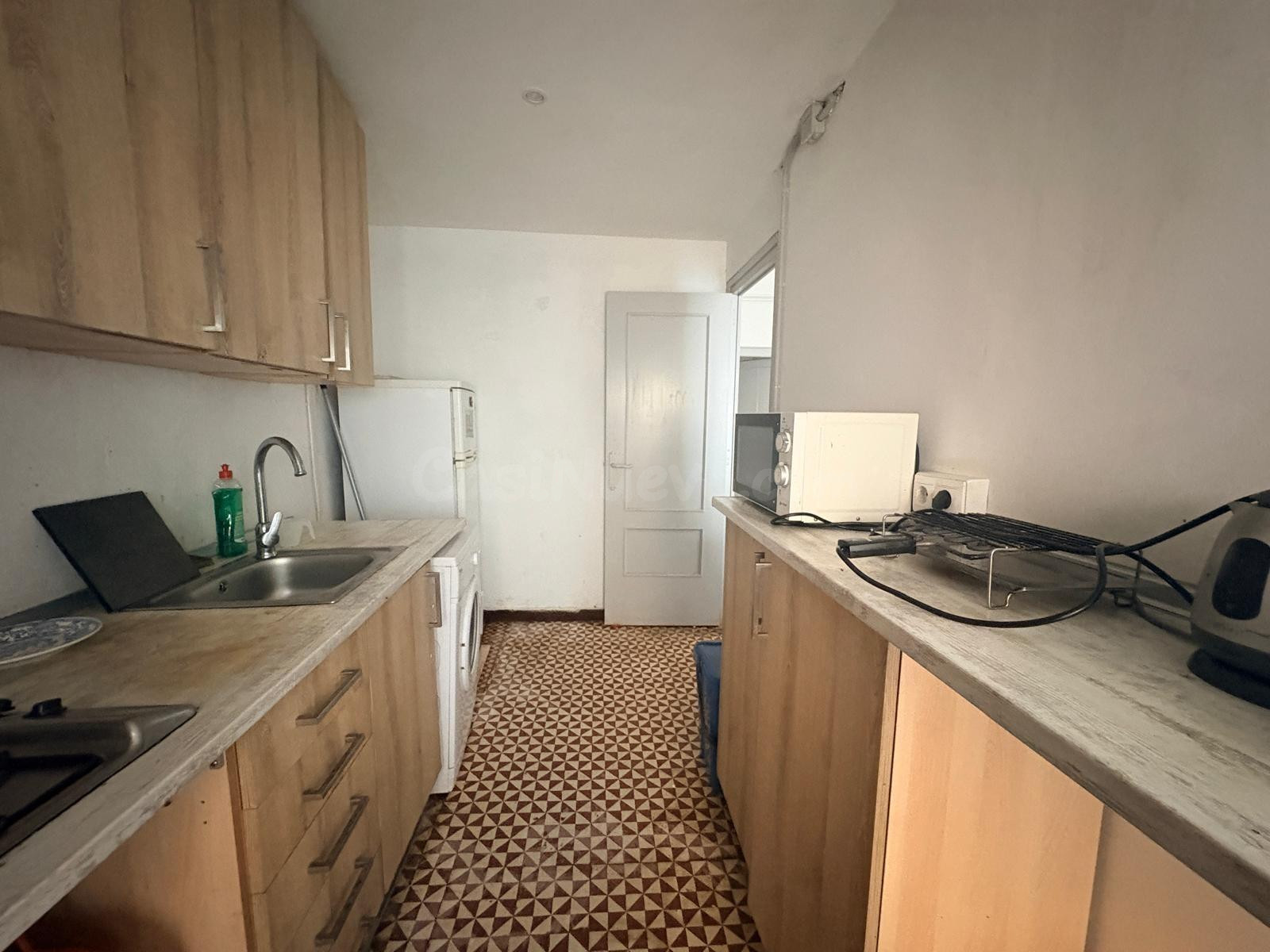 Interesante Casa en Calaf con almacén y Jardín muy grande - foto 4