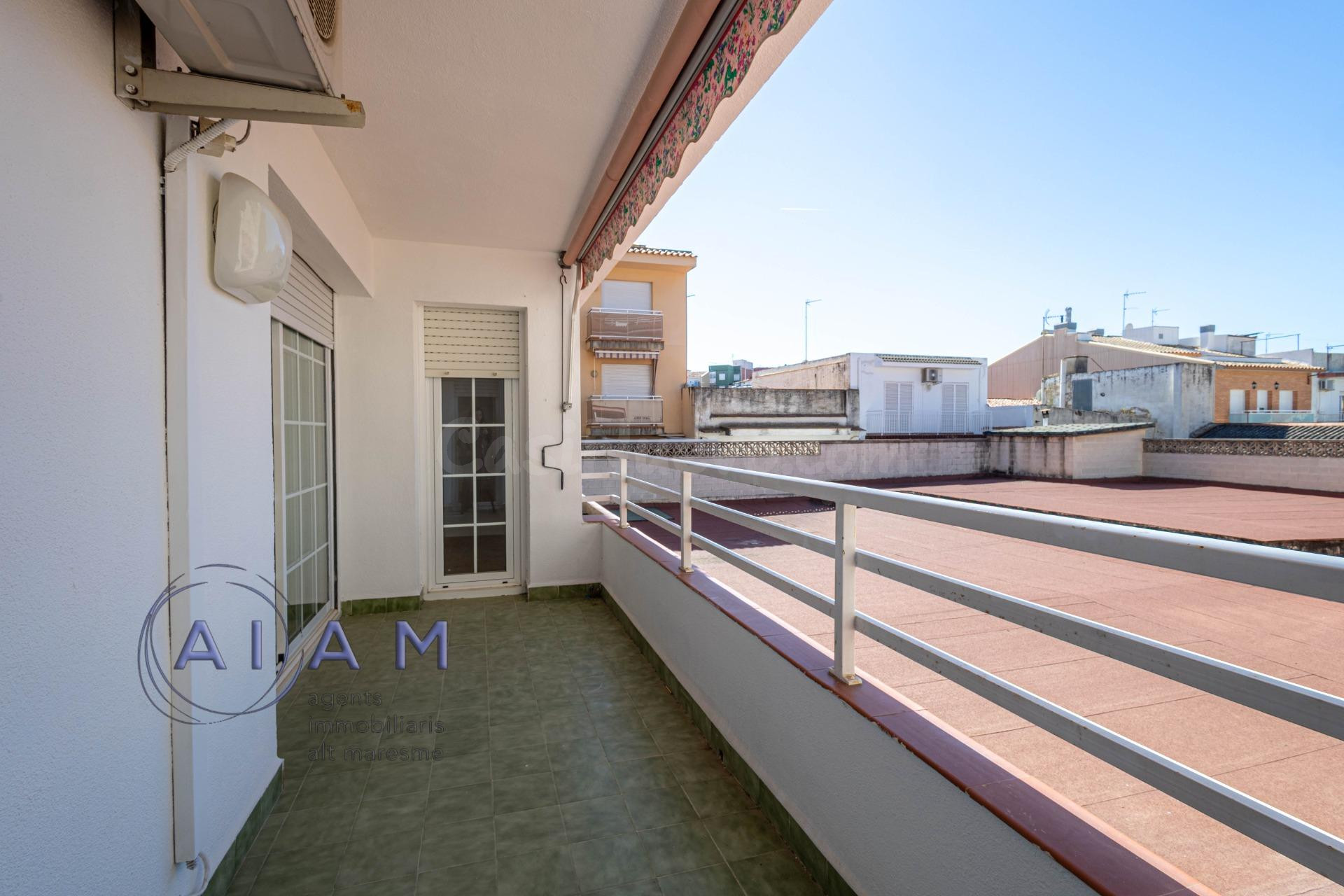 Piso muy céntrico con 4 habitaciones