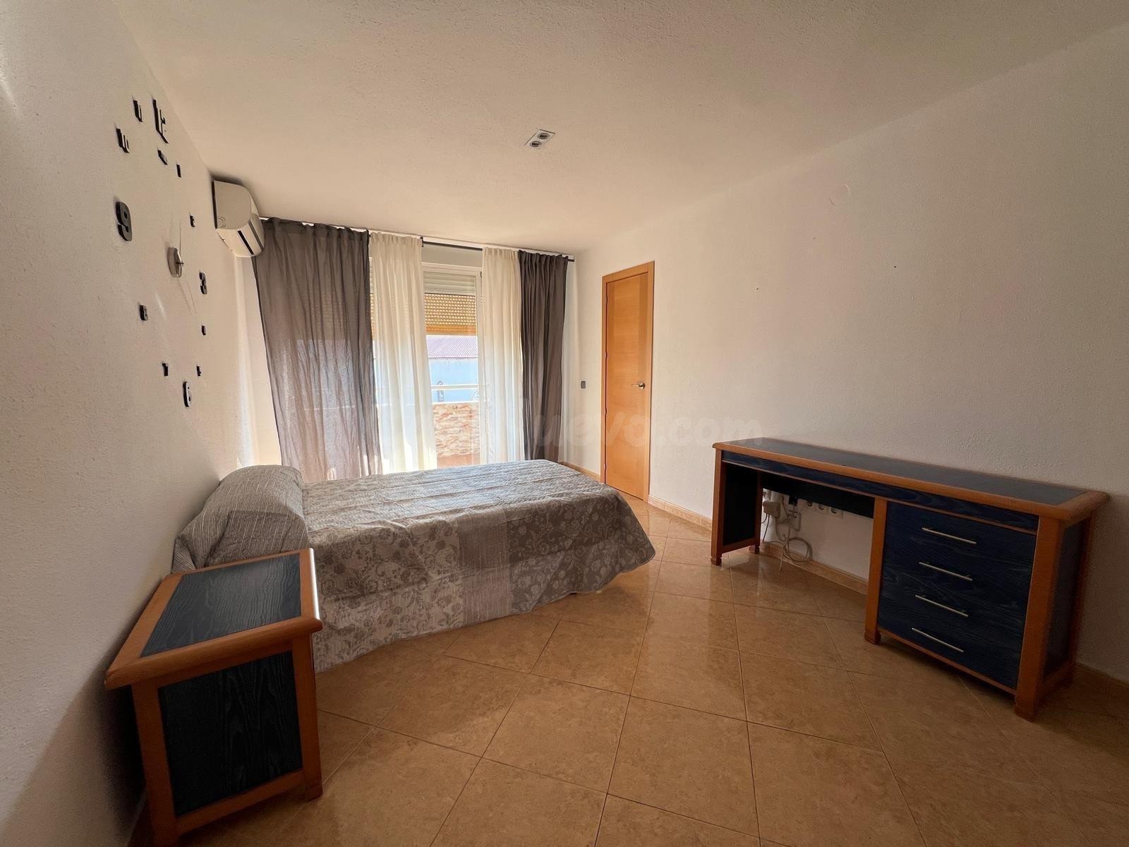 ¡habitaciones DE ALQUILER A 5 MIN DE RENFE! - foto 5