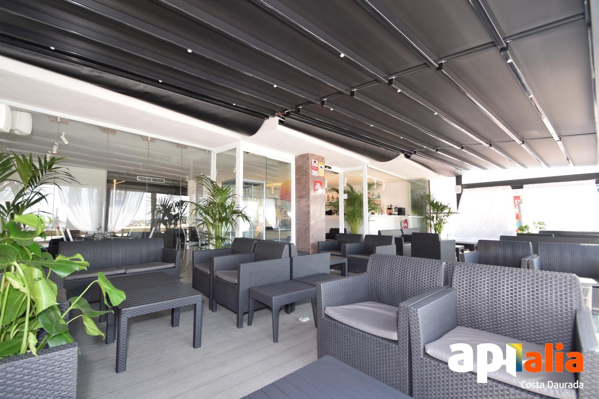 Oportunidad Única de inversión!: Bar coctelería con vista al - foto 4