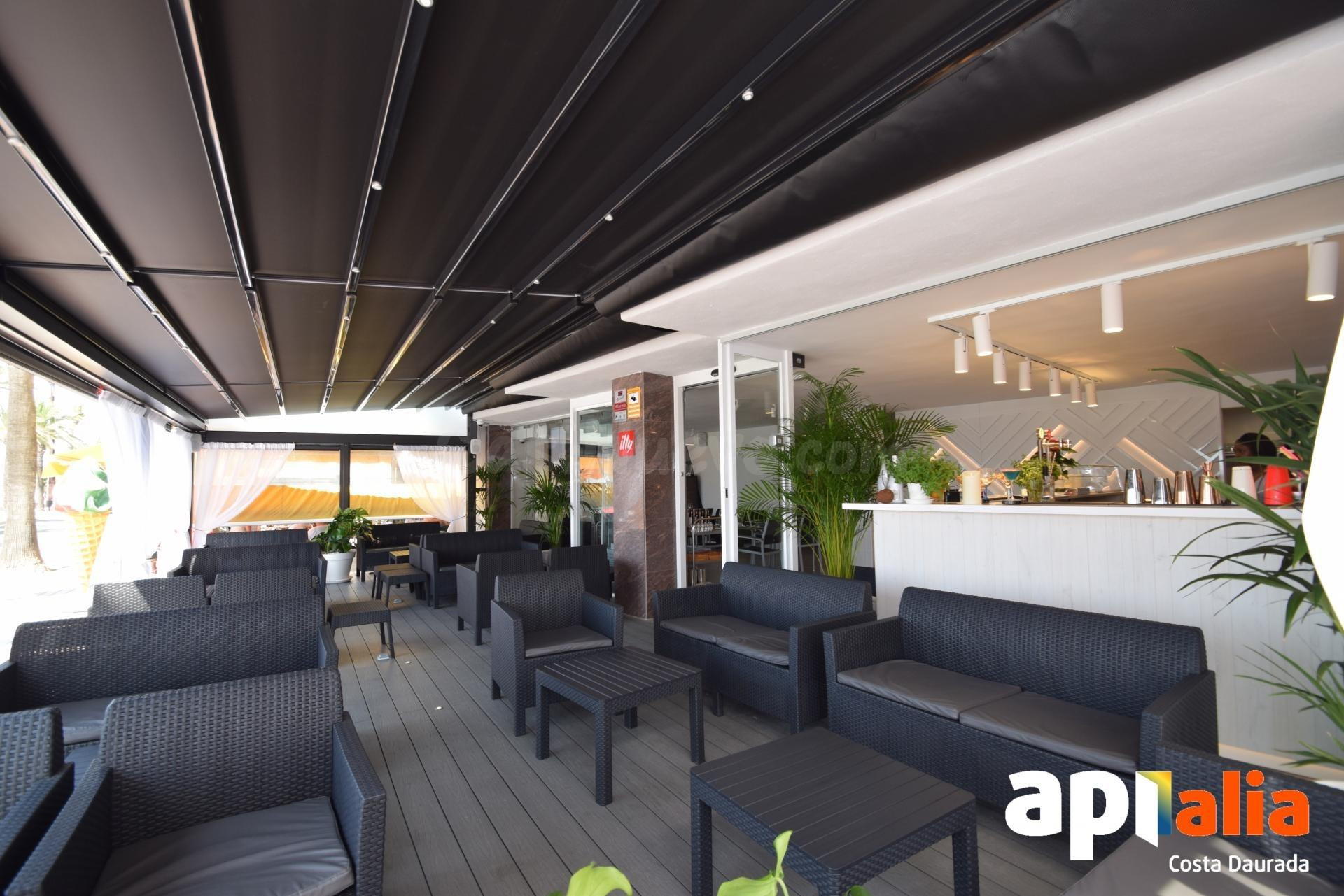 Oportunidad Única de inversión!: Bar coctelería con vista al - foto 5