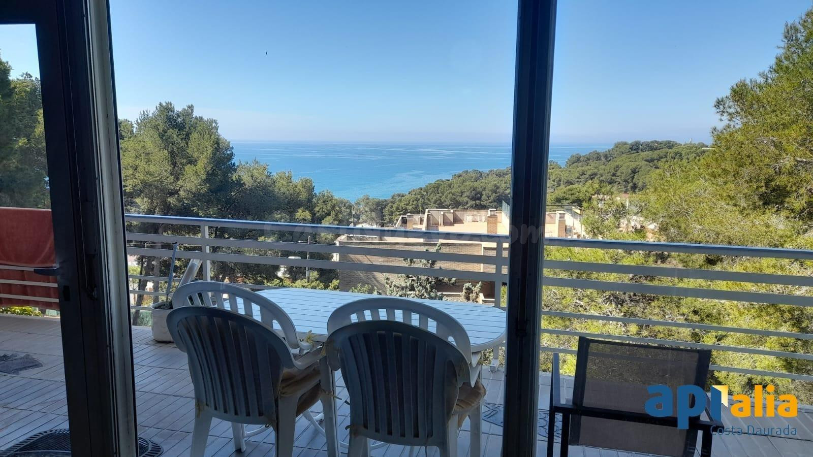 Exclusivo Chalet en Cap Salou con vista al mar, piscina y 2 