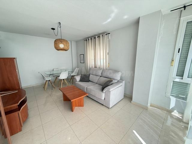 ALQUILER PISO CENTRICO, ZONA CALLE SAGASTA, 3 DORMITORIOS, 2 - foto 3