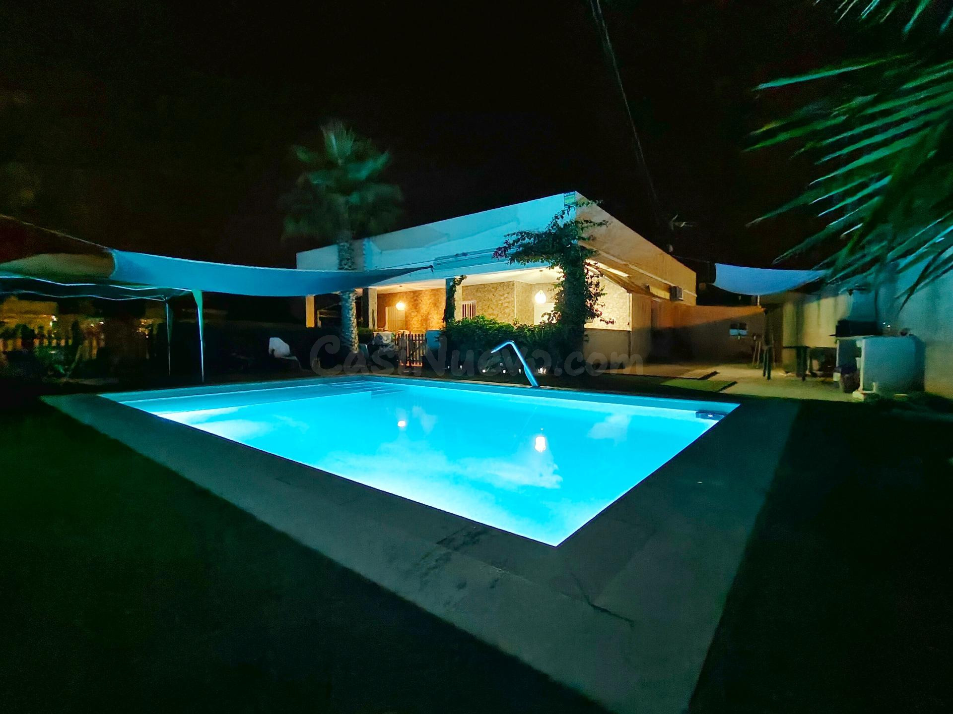 Chalet independiente en planta única con piscina nueva – Torreta Florida