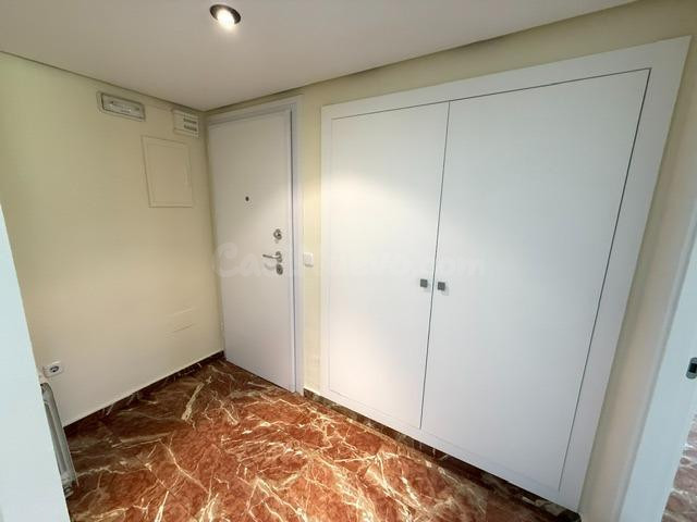 ALQUILER EXTRAORDINARIO PISO SIN MUEBLES, ZONA ABENARABI 5 D - foto 3
