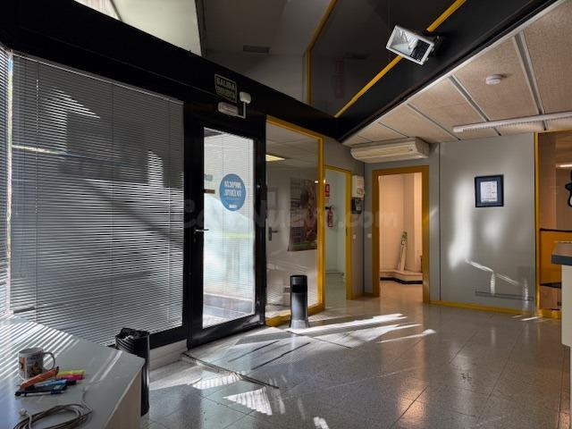 VENTA LOCAL COMERCIAL ZONA RANERO - foto 2