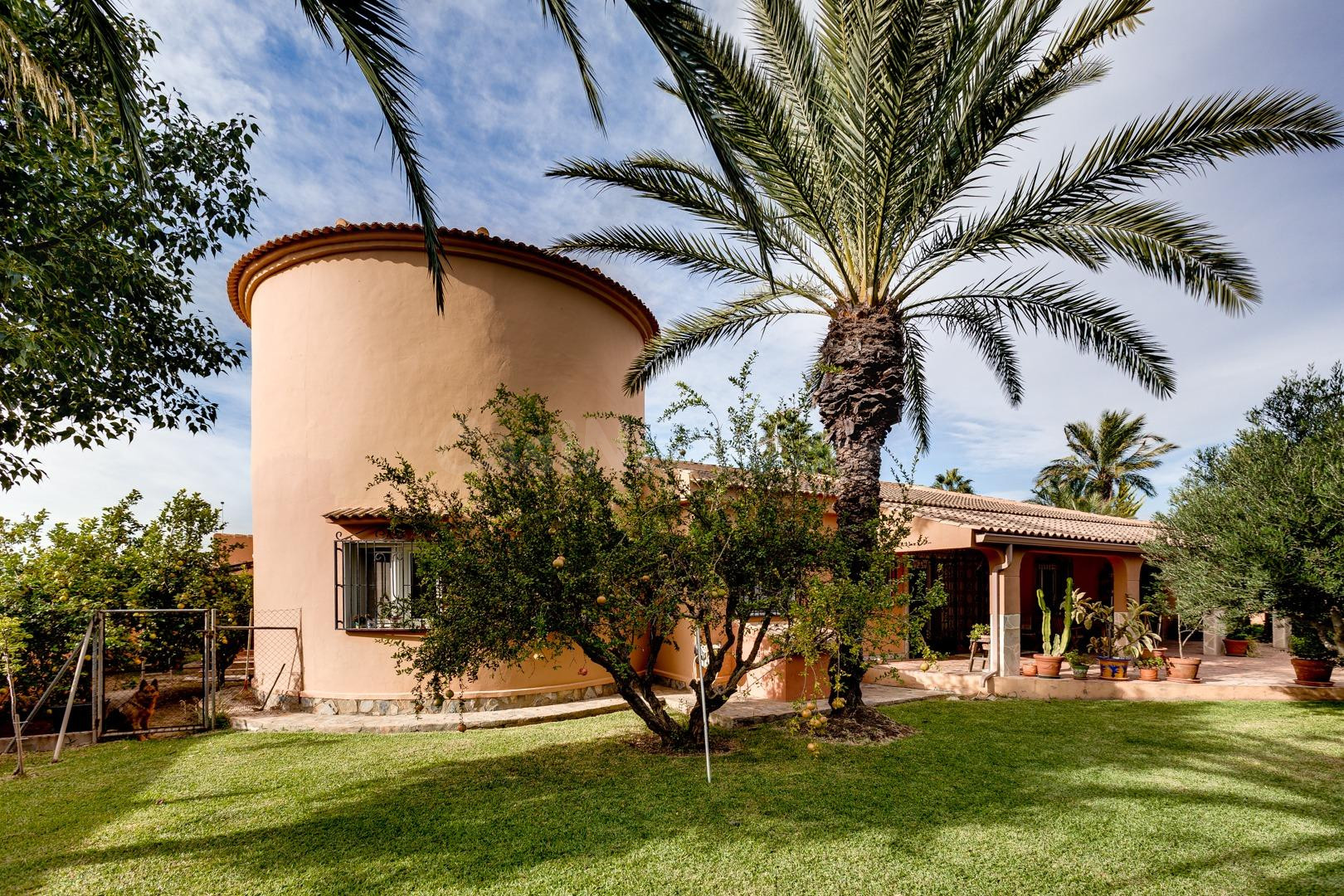 En Venta Villa de Lujo en San Luis Torrevieja - foto 2