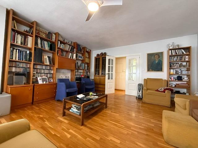 PISO VENTA 4 DORMITORIOS C/ BARTOLOME PEREZ CASAS - foto 3