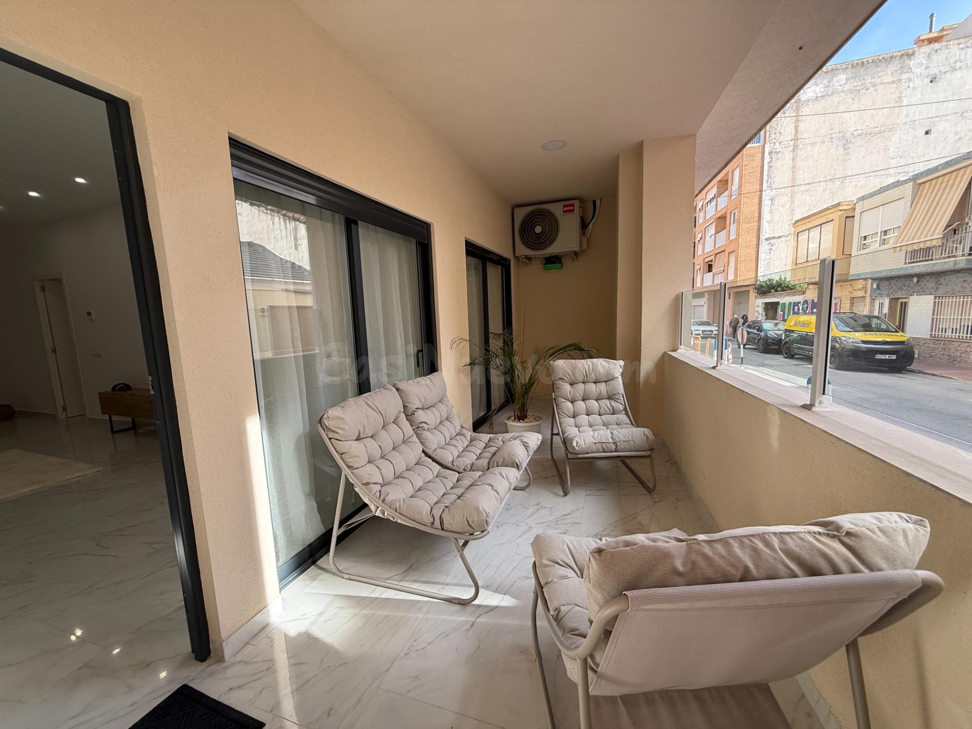 OBRA NUEVA DE 2 DORMITORIOS Y 2 BAÑOS EN EL CENTRO Y A 100M  - foto 4