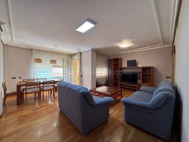 VENTA DE PISO EN JUAN CARLOS I, JUNTO AL JC1 - foto 2