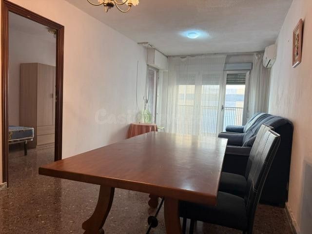 ALQUILER PISO 4 DORMITORIOS PARA ESTUDIANTES CENTRO MURCIA - foto 4