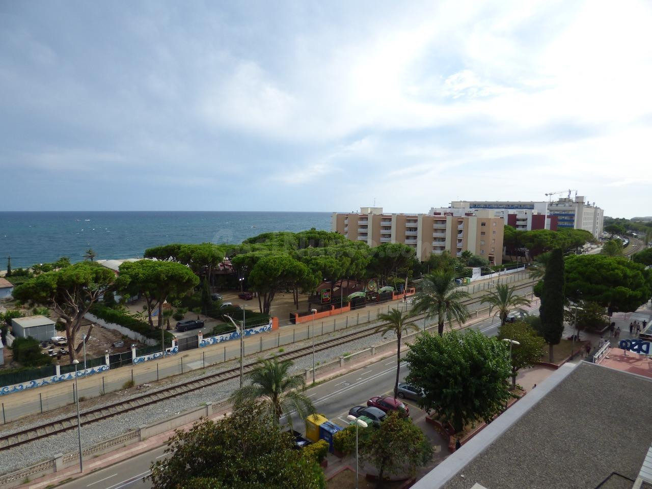 Piso en Venta con Espectaculares Vistas al Mar en Malgrat de - foto 5