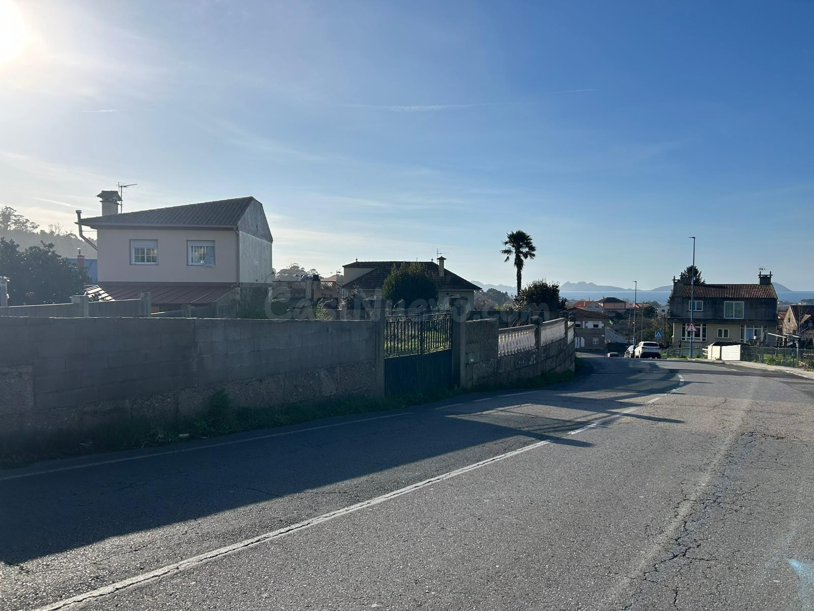 Parcela urbana en Coruxo