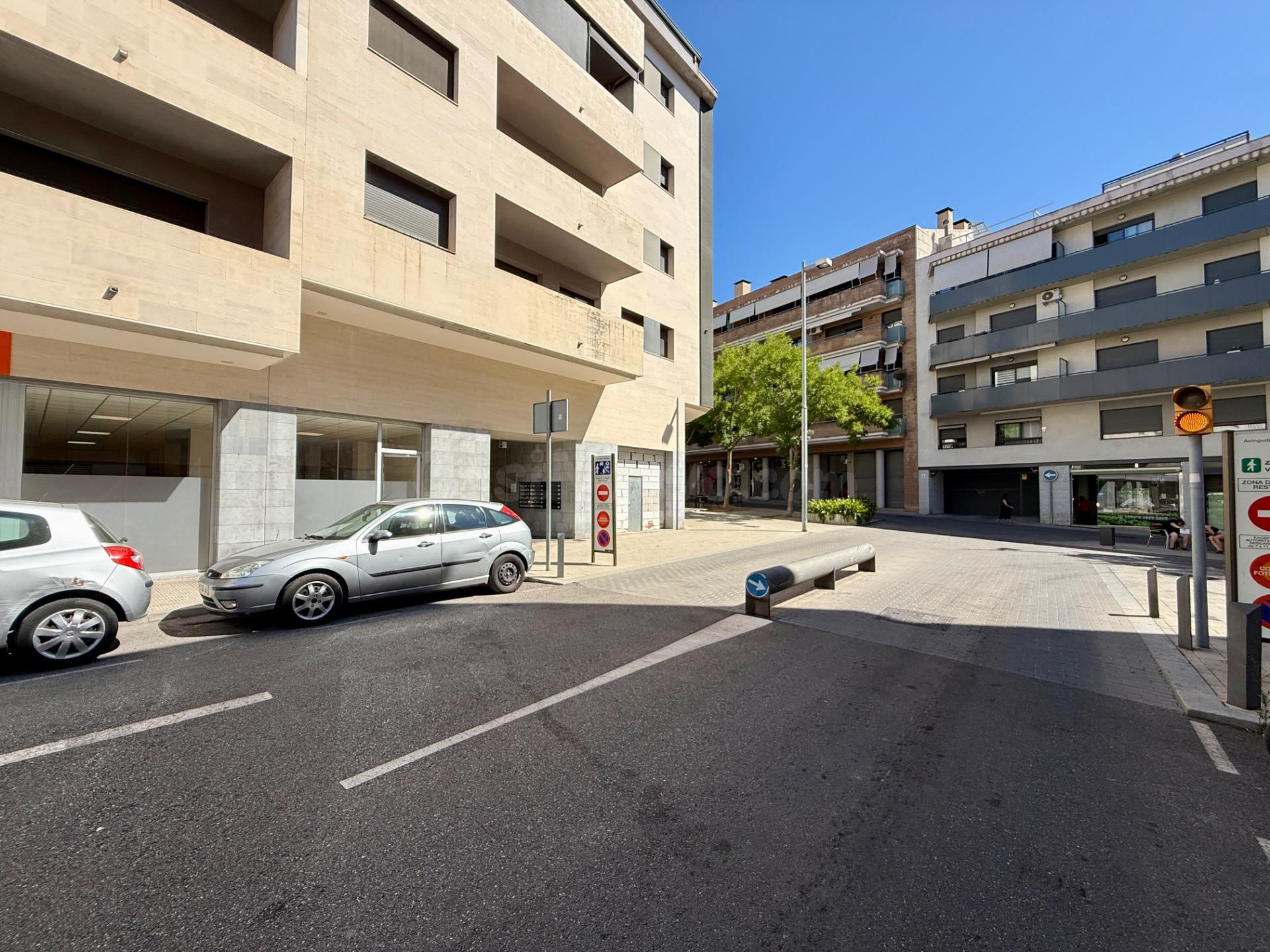 LOCAL COMERCIAL DE 120M2 EN POBLE SEC – IGUALADA LISTO PARA  - foto 5