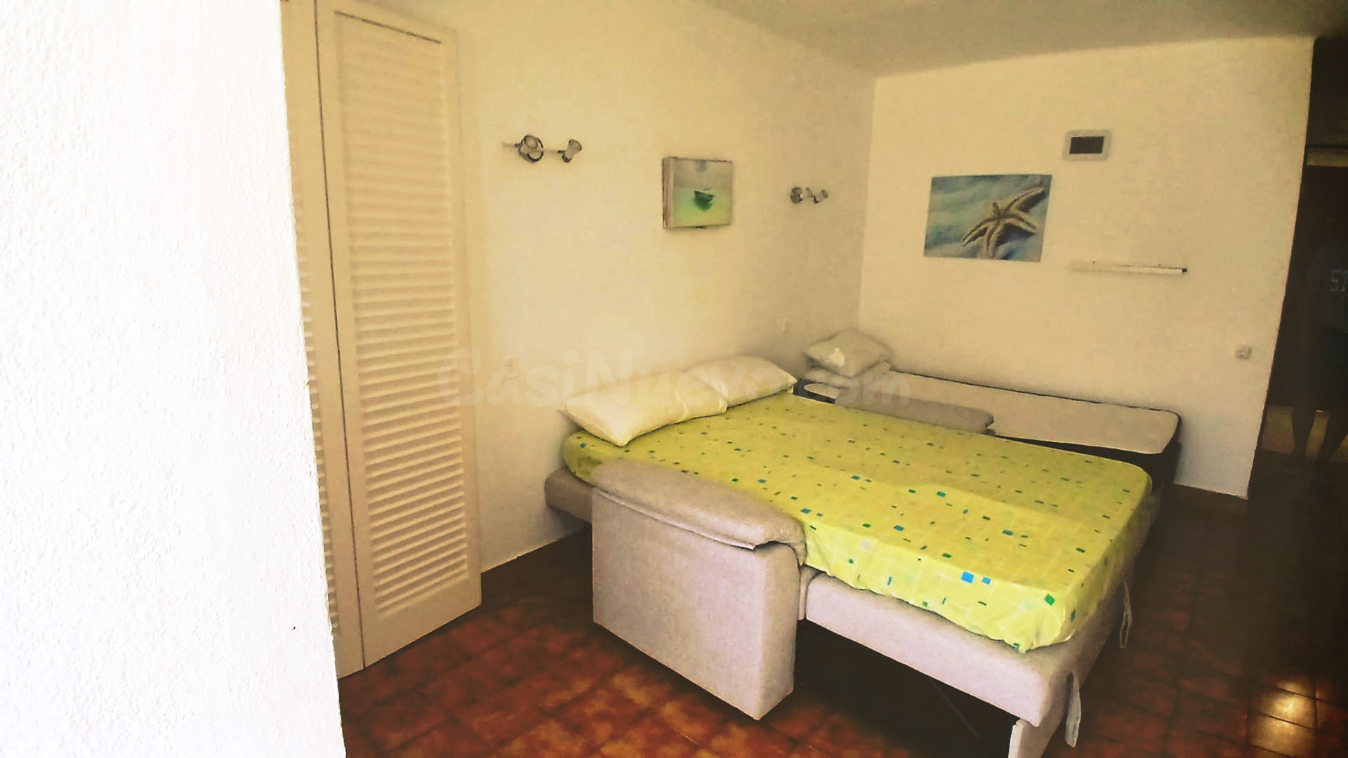 Estudio completamente amueblado en La Pineda. A unos pasos d - foto 4