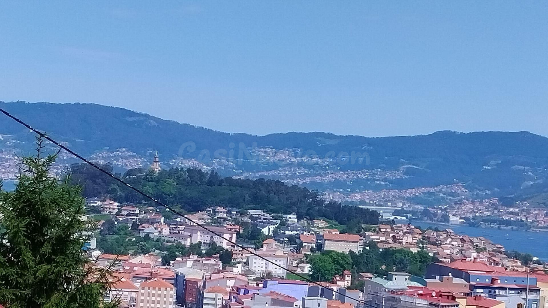 Solar Urbano de 1.228 m2 en Vigo con vistas a la ría y obra  - foto 4