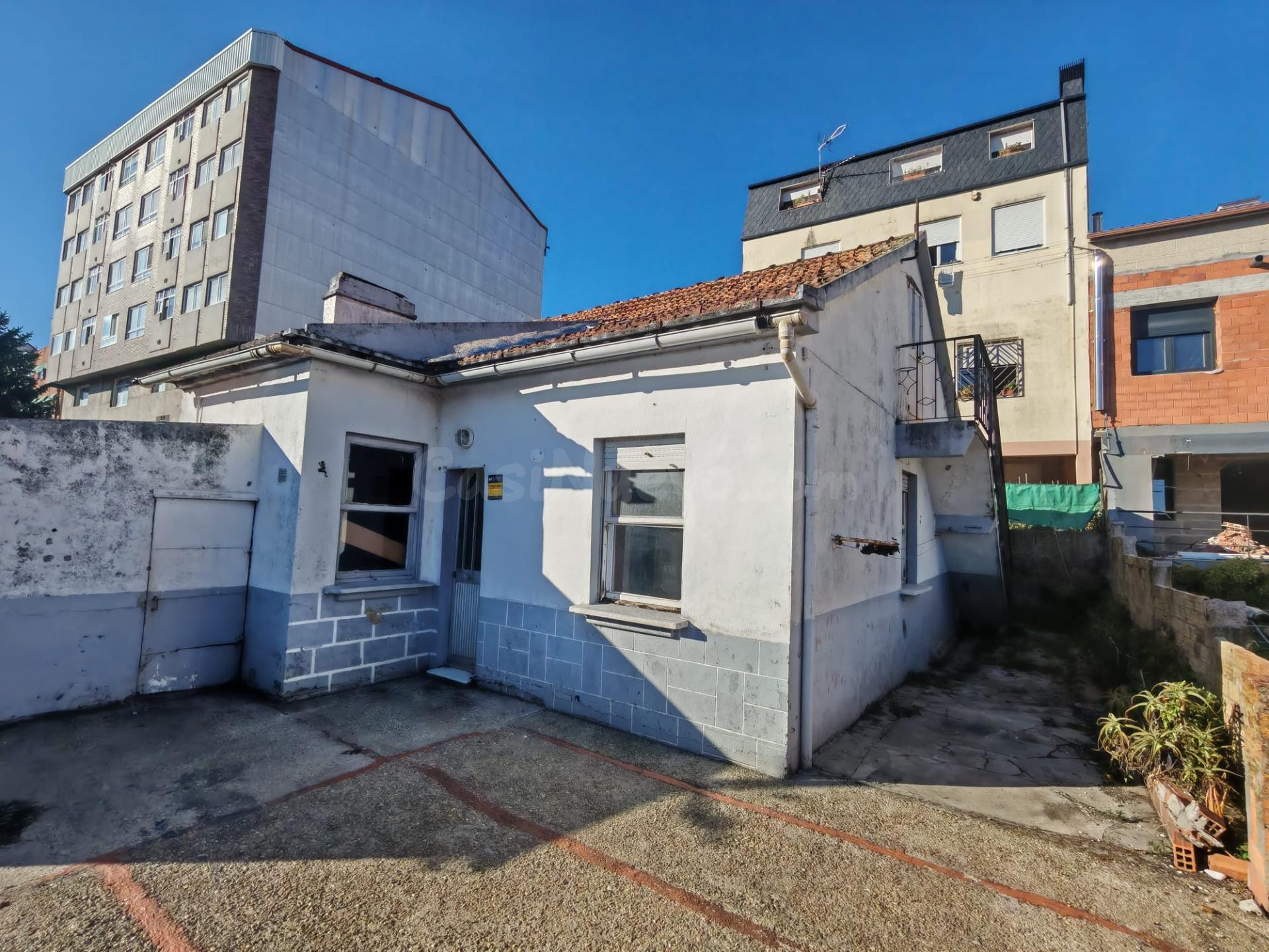Casa independiente con gran potencial en Lavadores, Vigo - foto 3