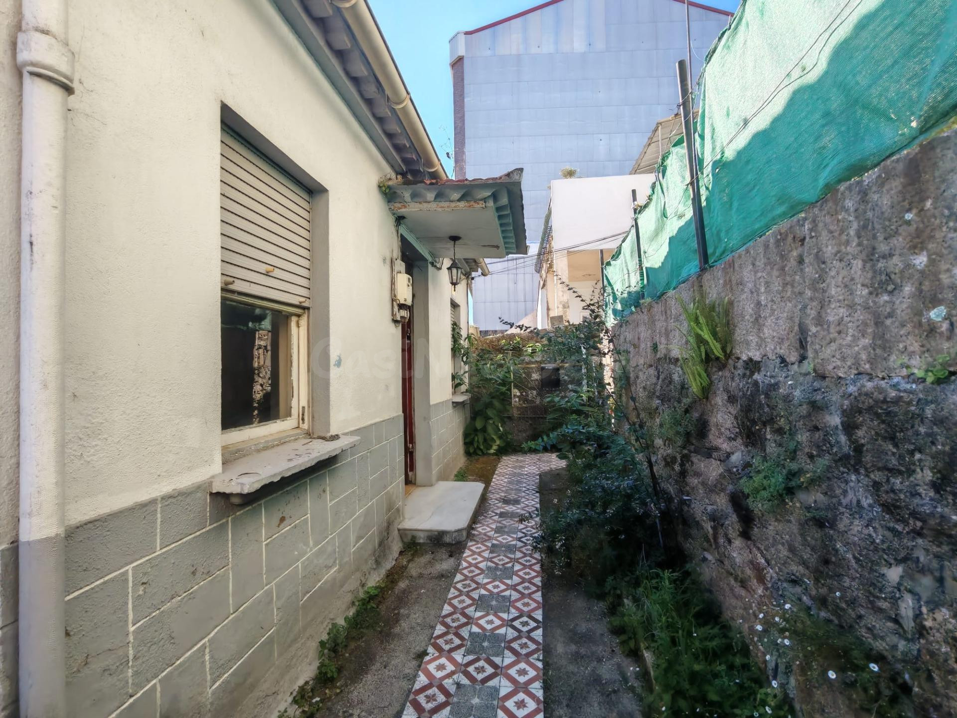 Casa independiente con gran potencial en Lavadores, Vigo - foto 4