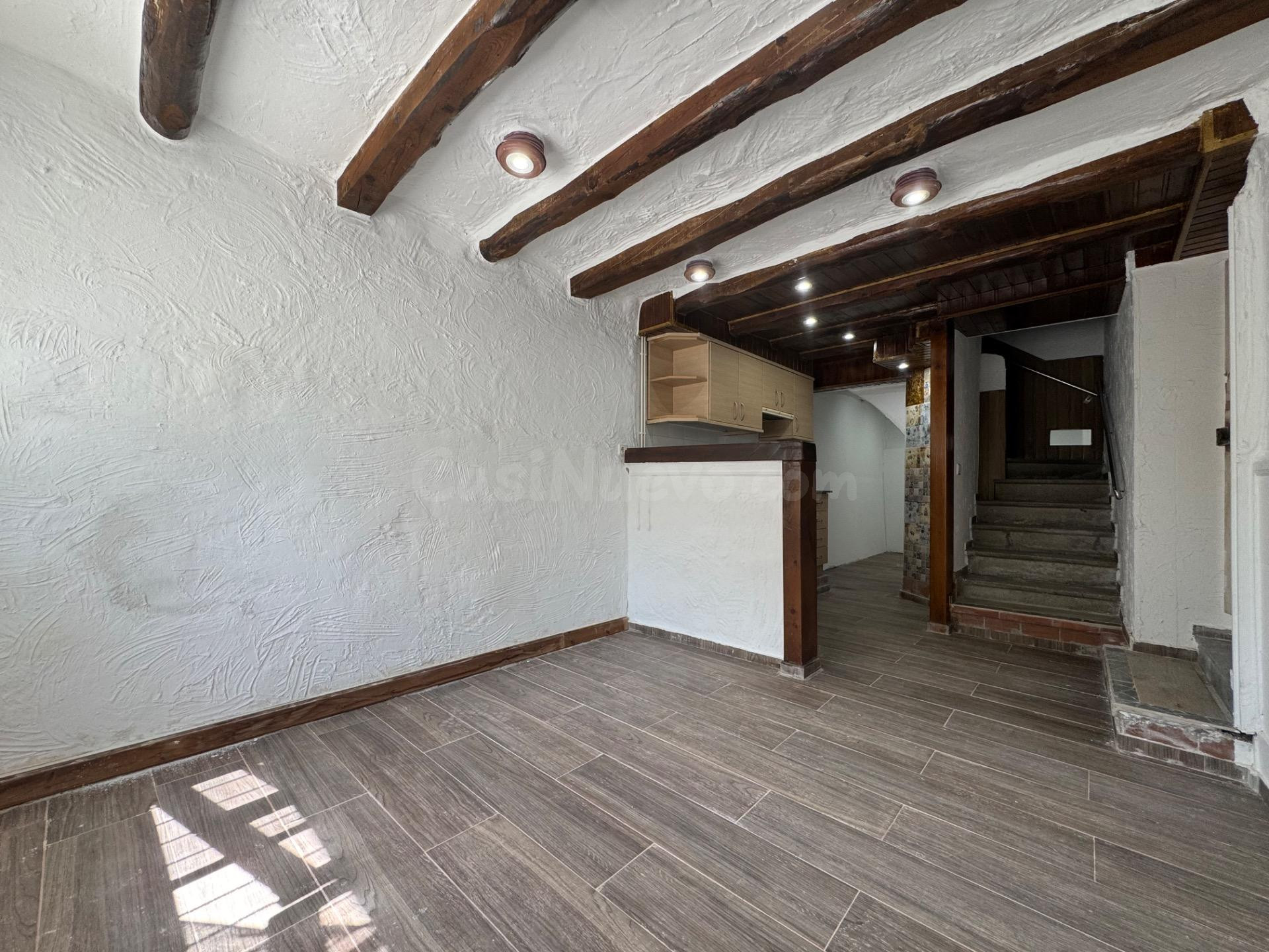 Duplex con acceso a pie de calle, 3 dormitorios, gran traste