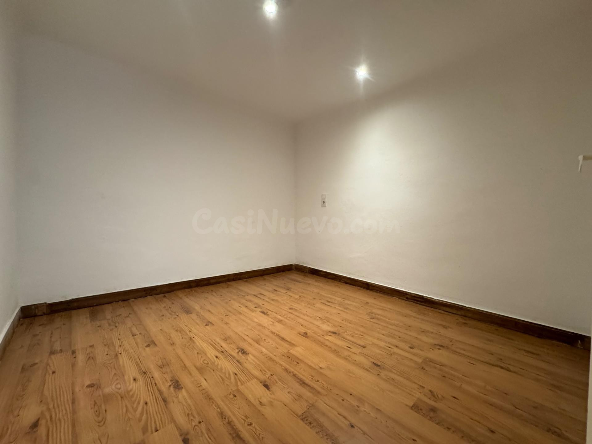 Duplex con acceso a pie de calle, 3 dormitorios, gran traste - foto 5