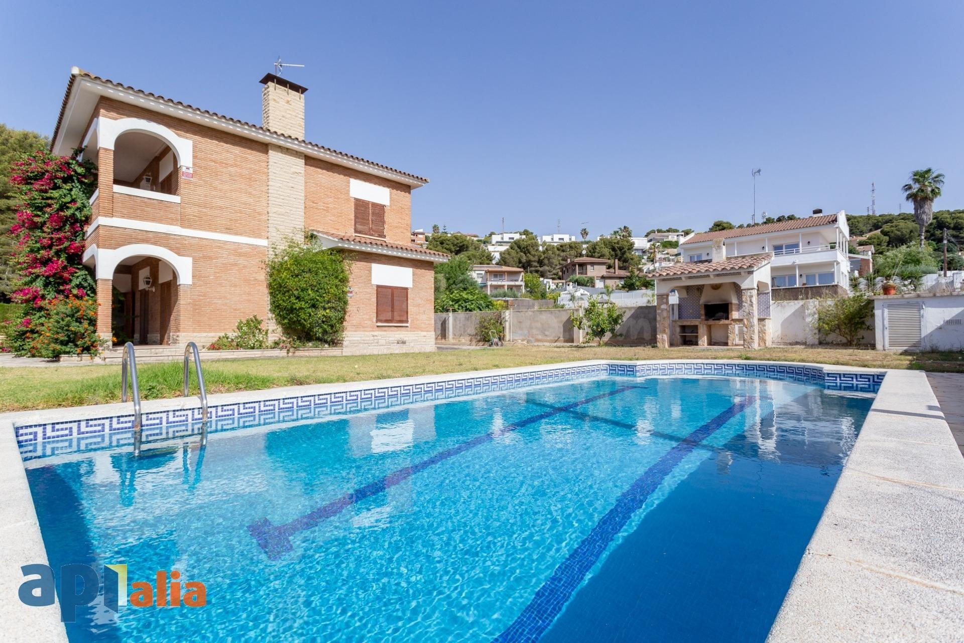 Espléndida Casa en Els Masos, El Vendrell