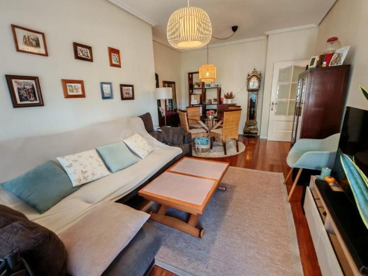 Ático dúplex con terraza periférica junto al Vialia - foto 4