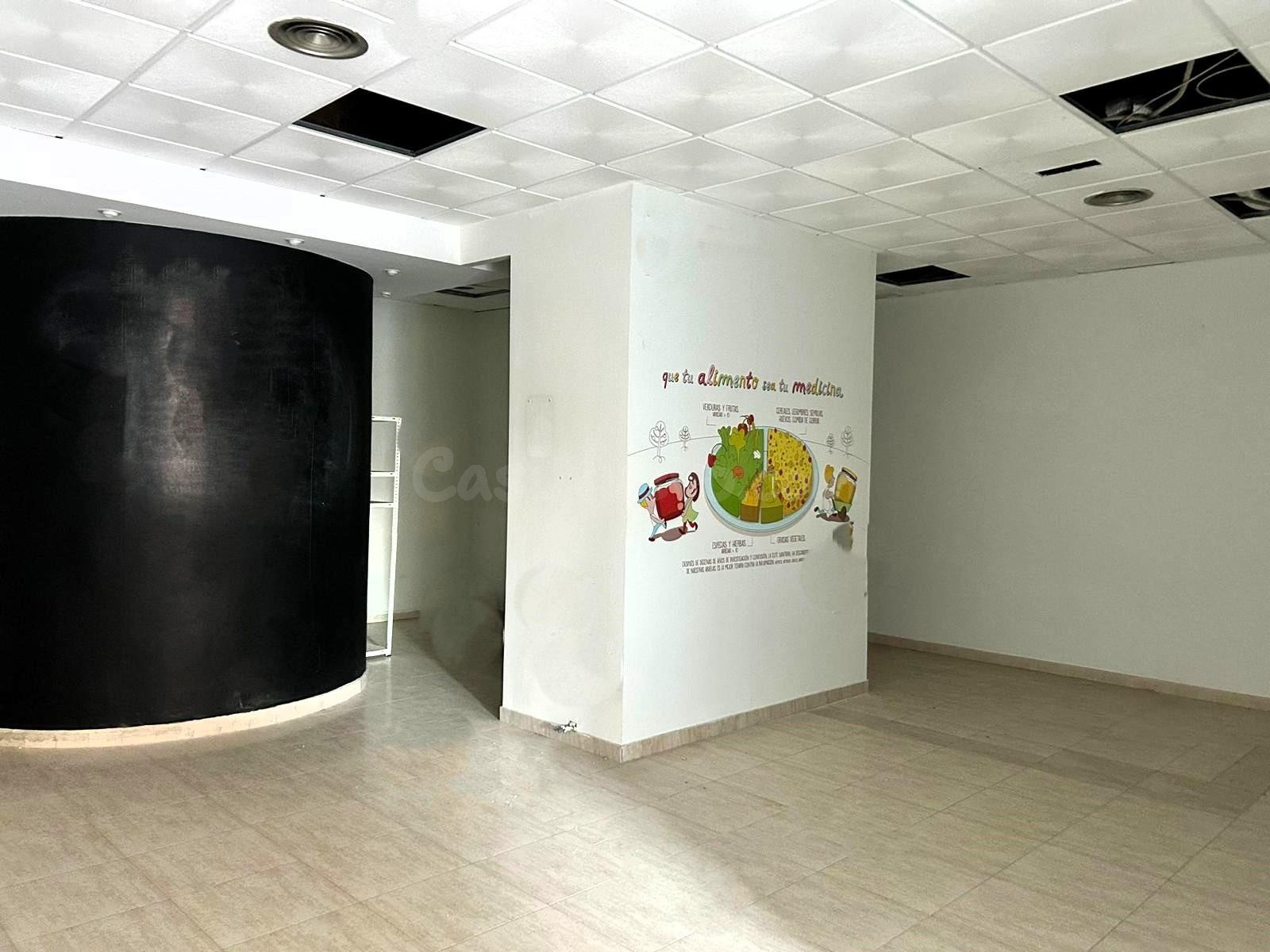 Local céntrico en venta