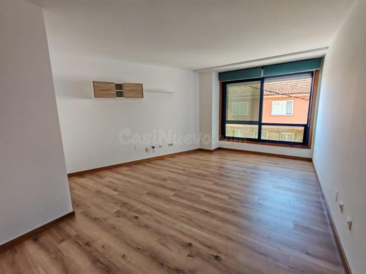 Piso dos habitaciones con garaje y trastero en Arcade