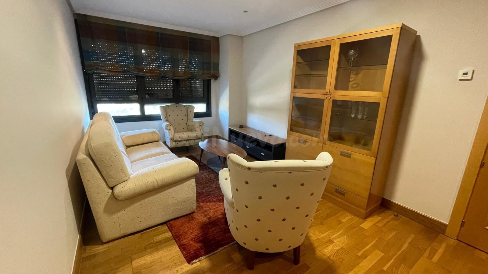 Preciosa vivienda exterior de 103 m2 con despacho junto al C - foto 3