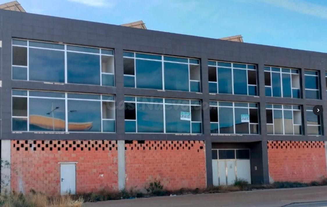Nave industrial en venta en Alhama de Murcia