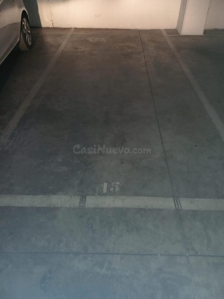 Garaje 28m² en venta - Altabix