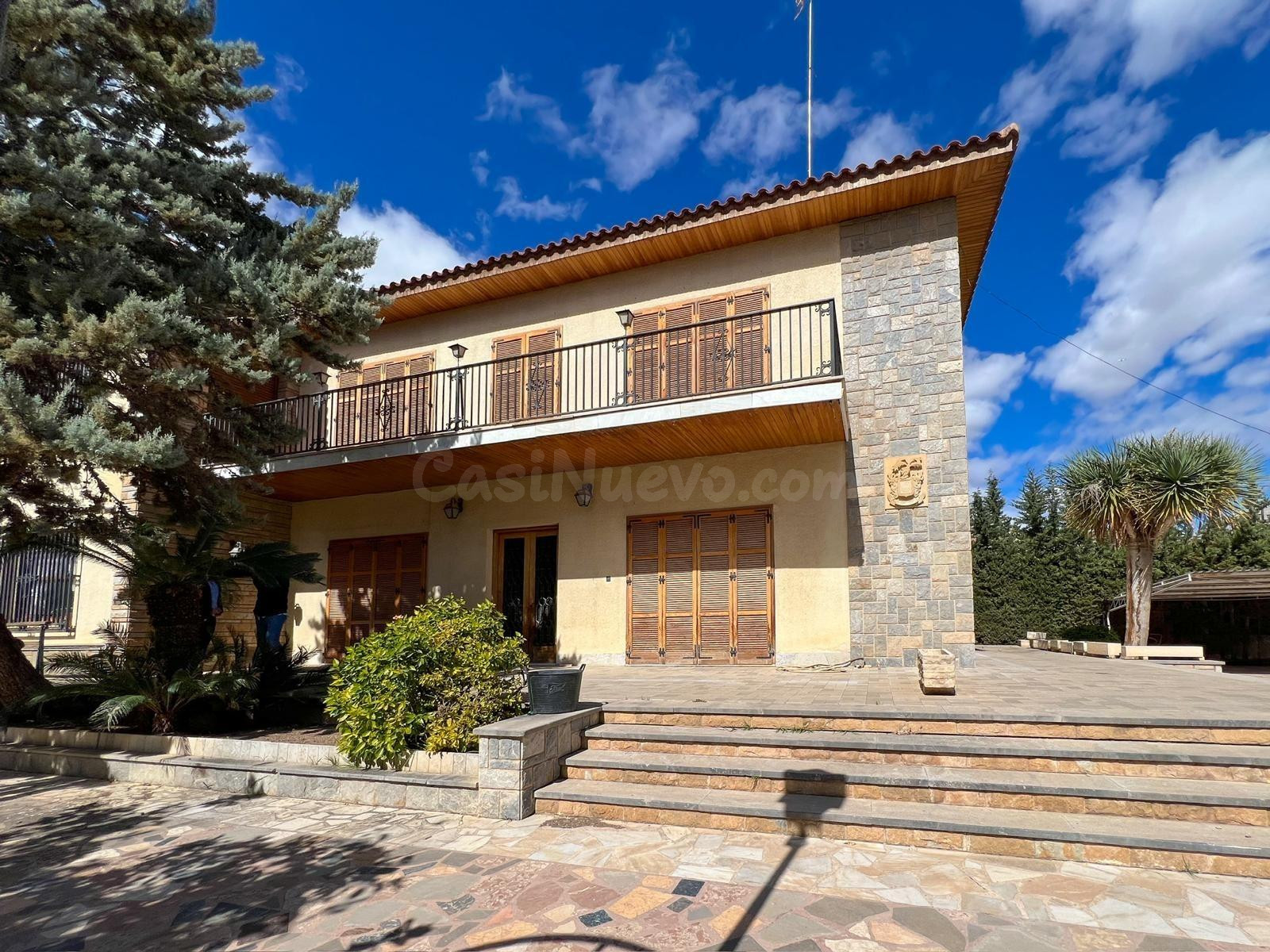 Chalet 5 habitaciones 428m² en alquiler - Ciudad Jardin