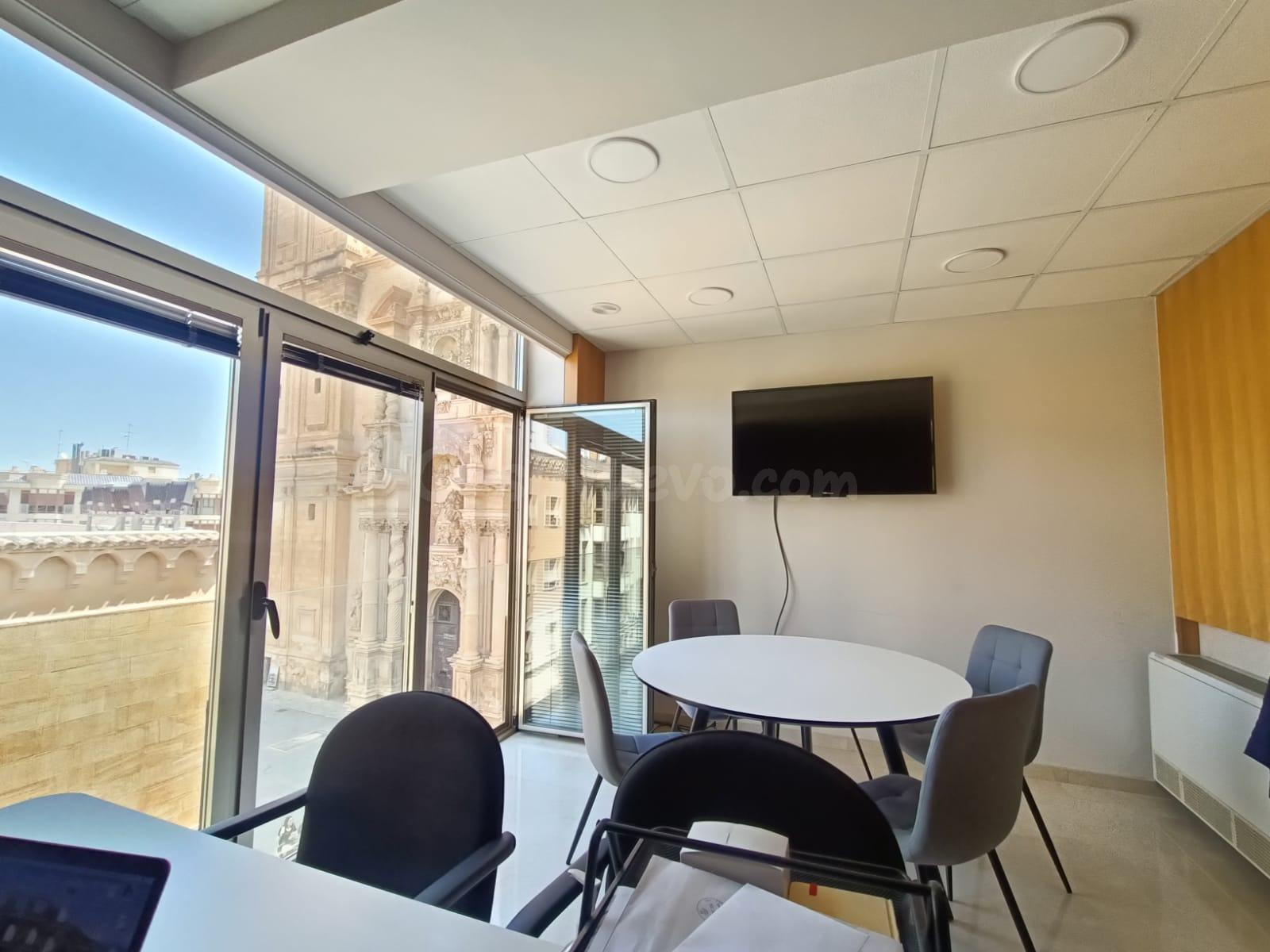 Oficina 110m² en alquiler - Centro