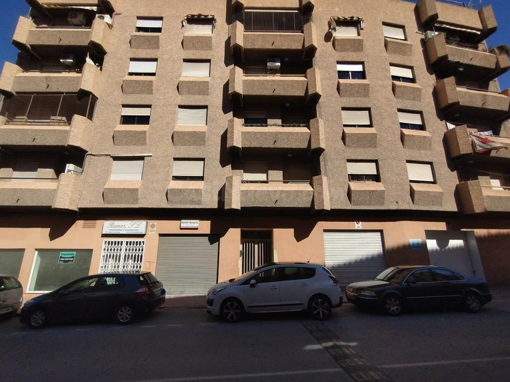Piso en Abaran