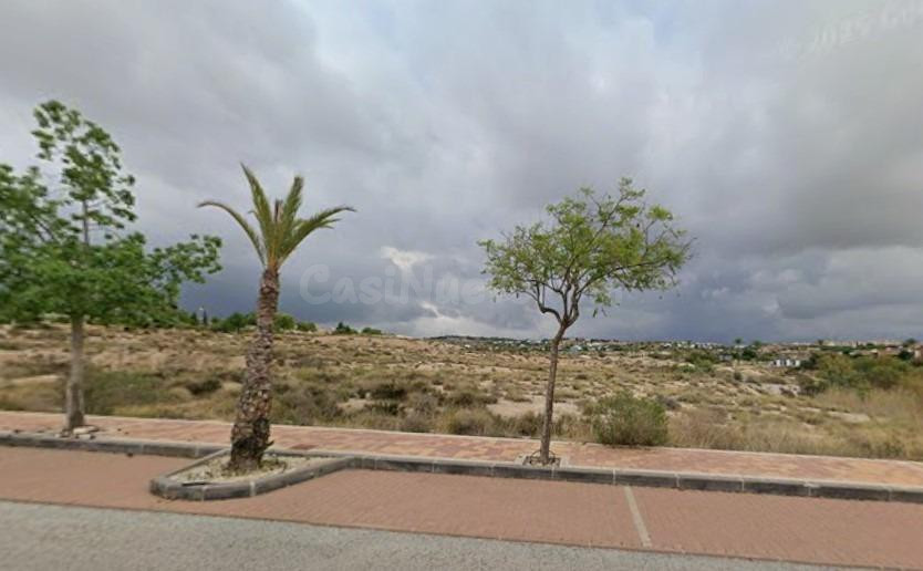 SUELO RESIDENCIAL EN LA QUINTA – GRAN OPORTUNIDAD DE DESARROLLO