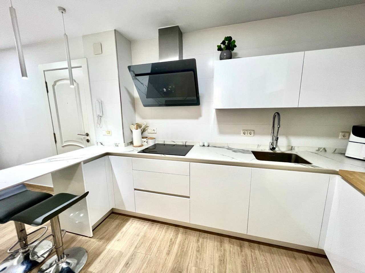 Amplio piso reformado de 144 m2 en Molina de Segura - foto 5