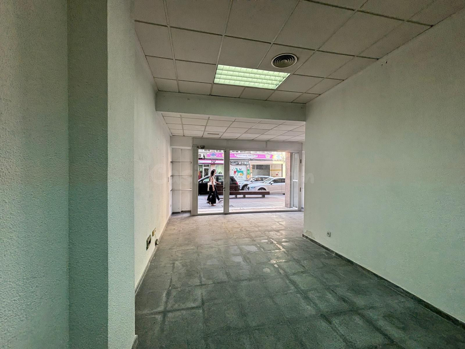 Local comercial 295m² en alquiler - Pont Nou-Corazón de Jesú - foto 2