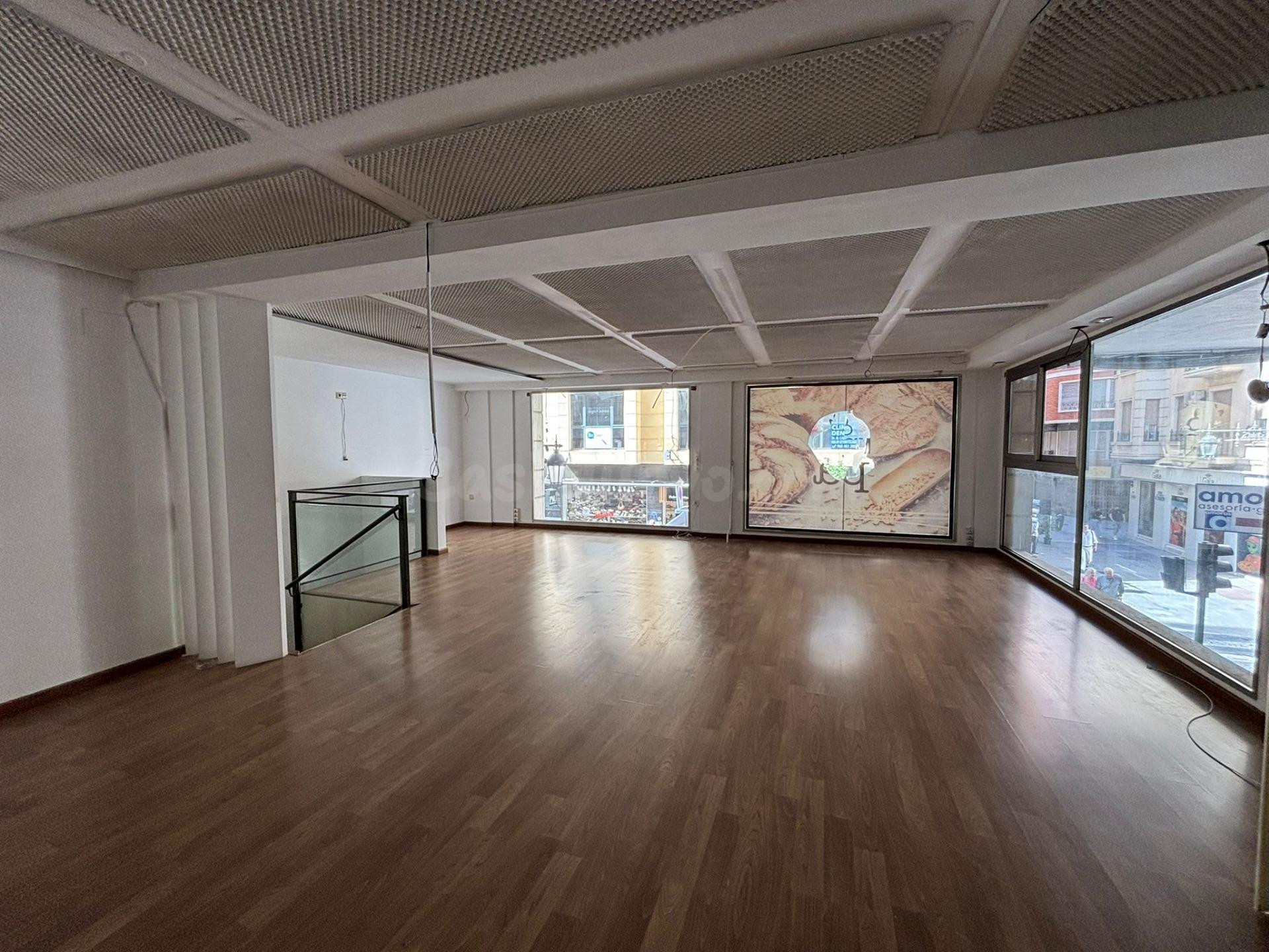 Local comercial 420m² en alquiler - Centro - foto 3
