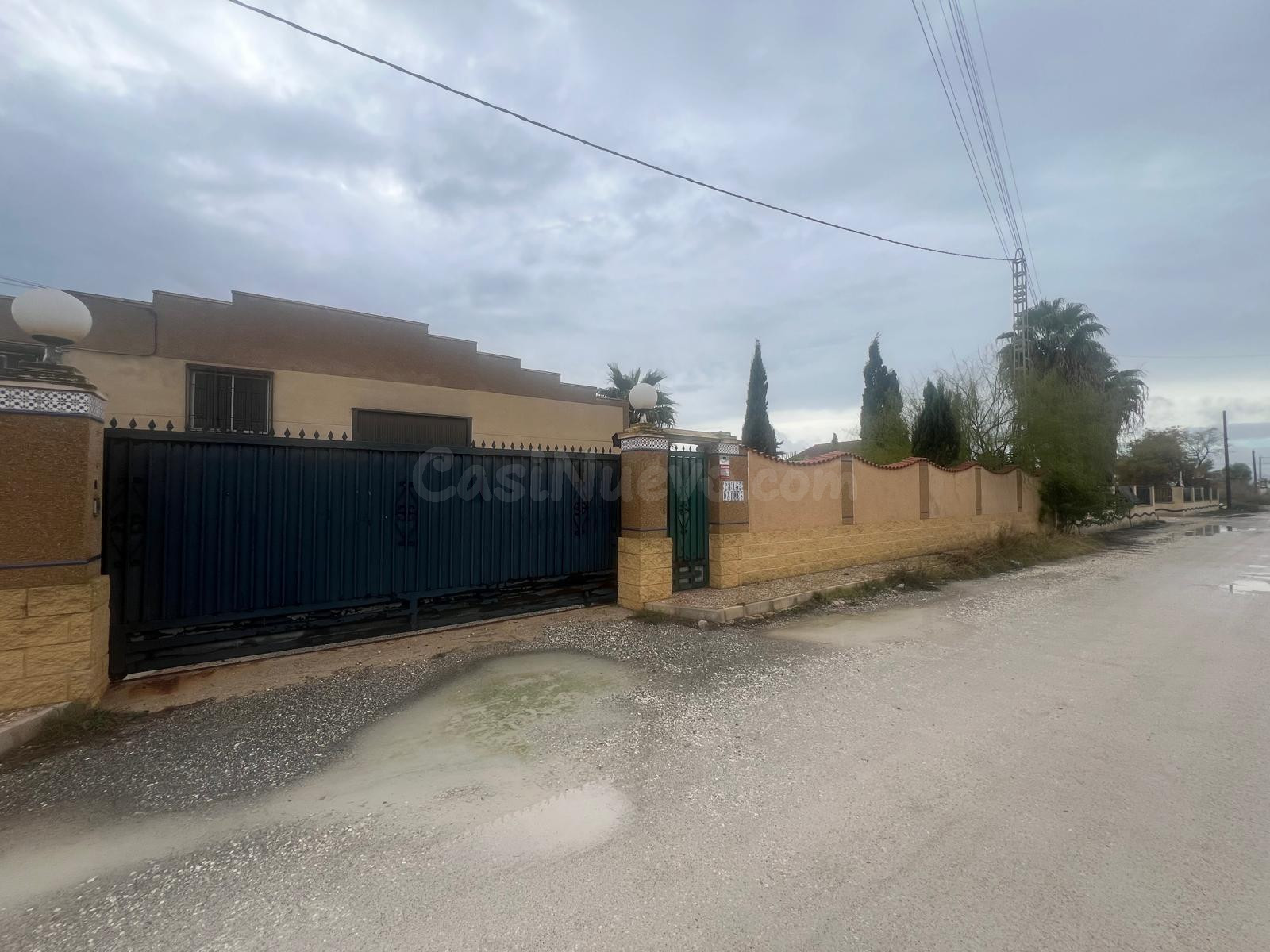 Nave industrial 1085m² en venta - La Hoya-Daimes-El Derramad - foto 2