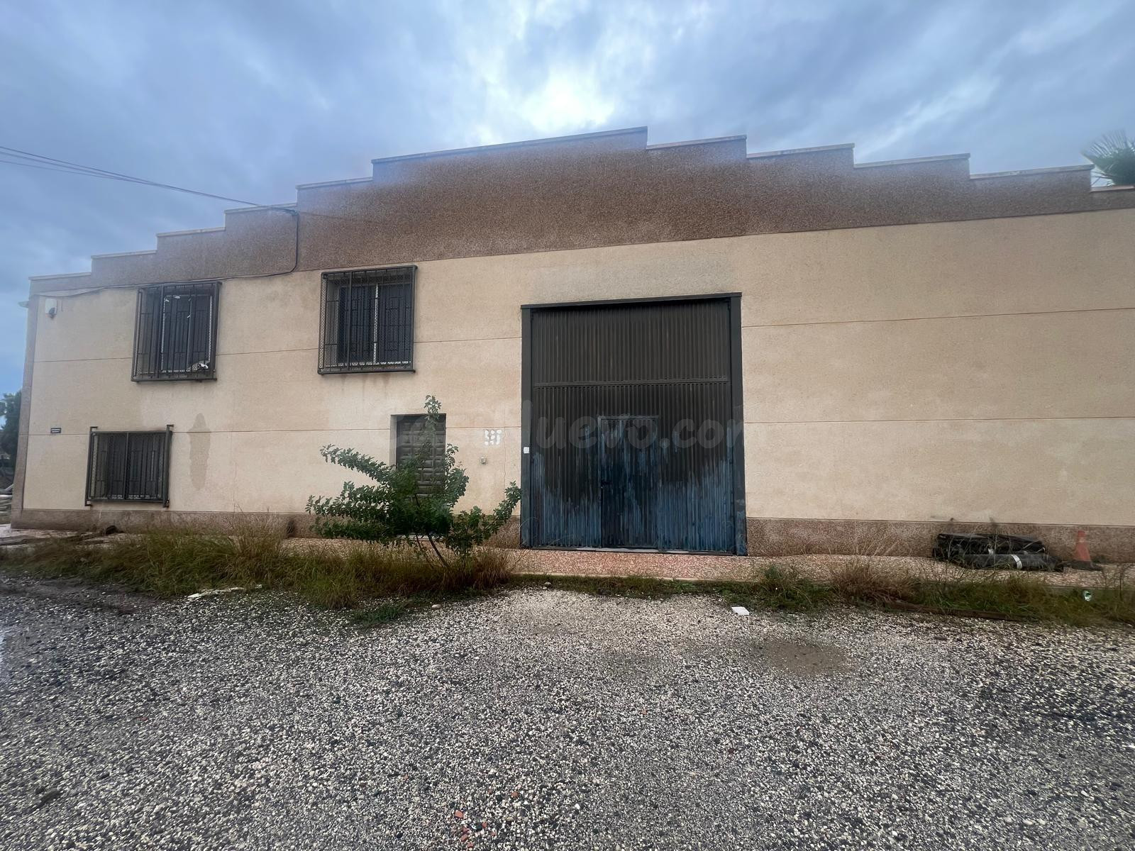 Nave industrial 1085m² en venta - La Hoya-Daimes-El Derramad - foto 4