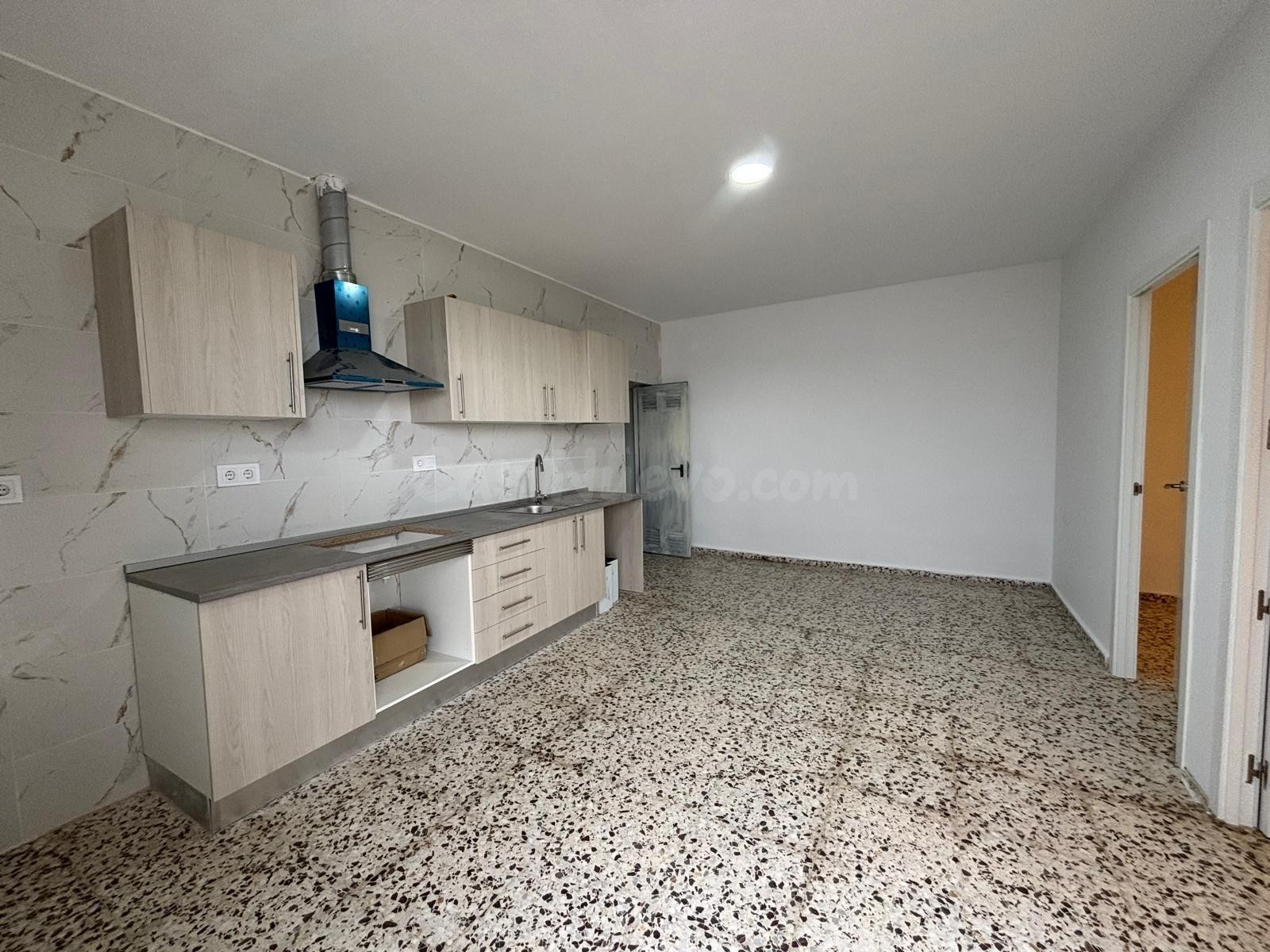 Casa 6 habitaciones 225m² en alquiler - Carretera aspe - foto 2