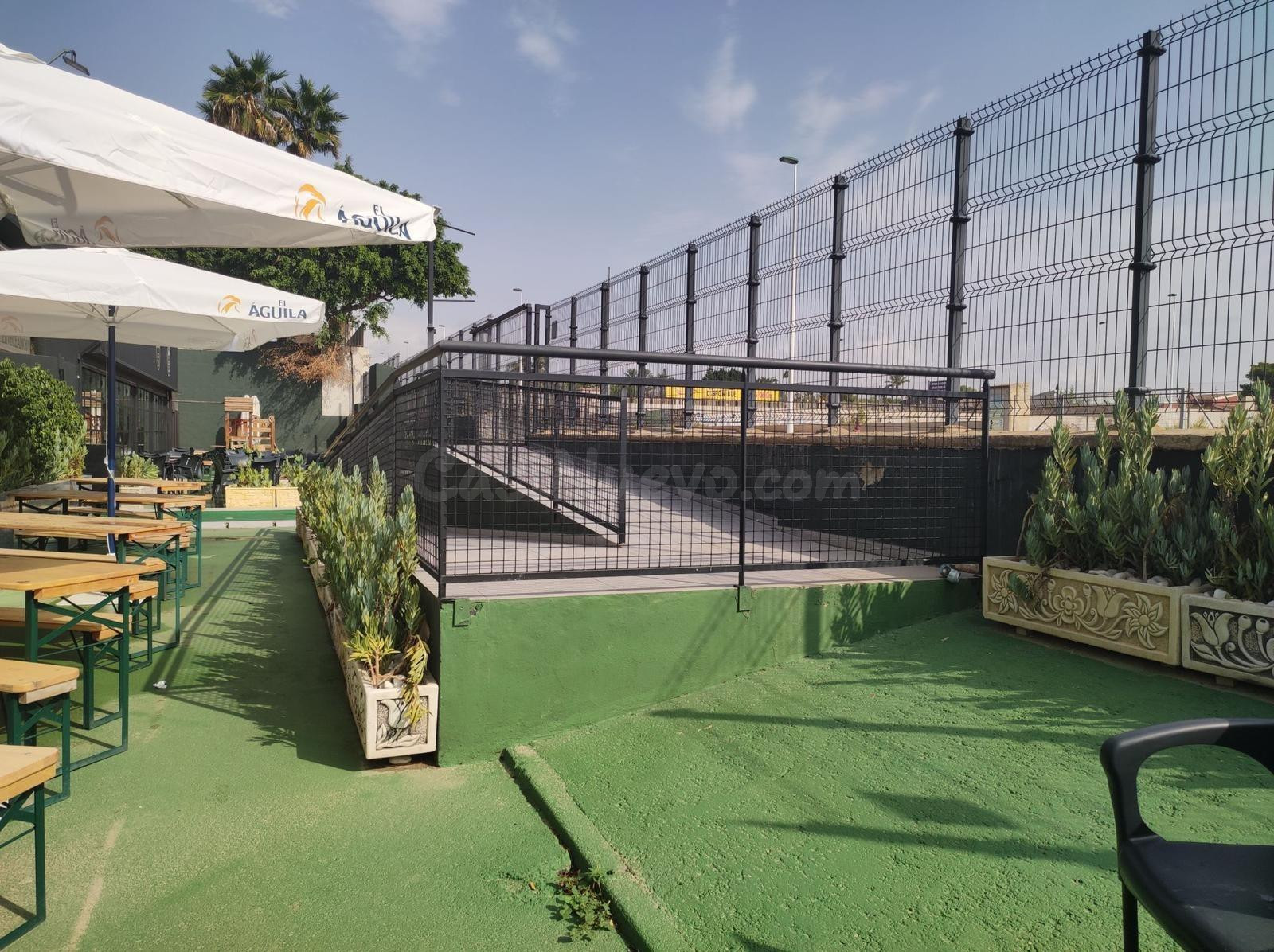 Local comercial 300m² en alquiler - Peña las Aguilas - foto 2