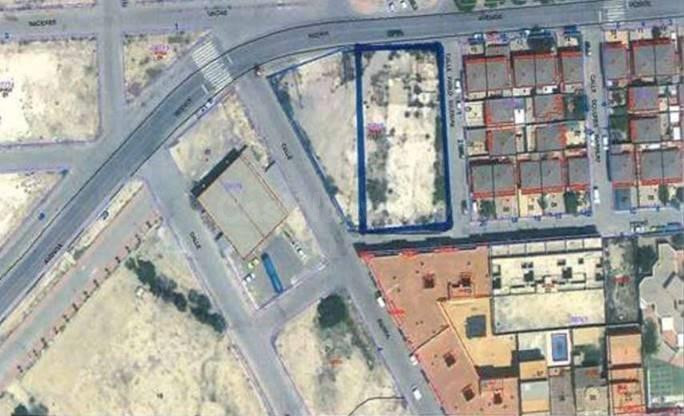 Solar urbano para promoción residencial en Fortuna - foto 2